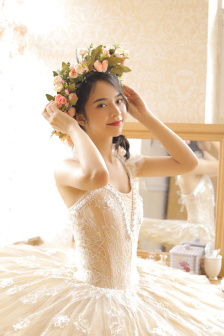 漂亮的妻子