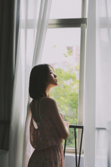 女长期自慰不伸进去导致漏尿
